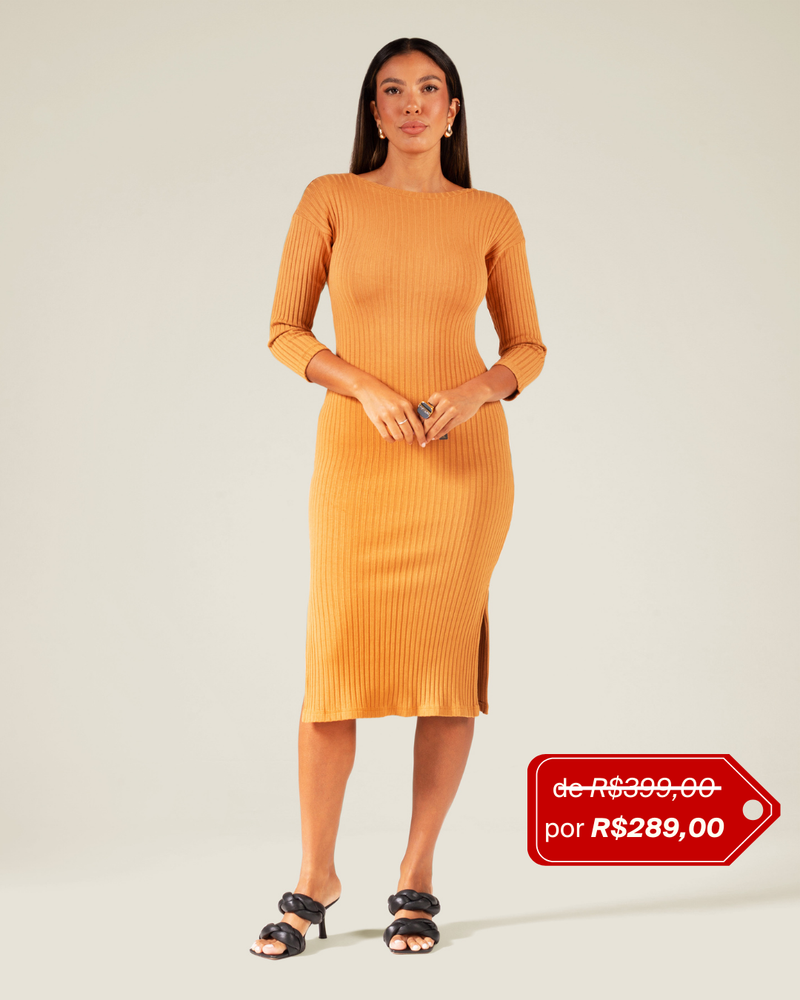 Vestido Decote Costas em Malha Canelada Camel | Equilíbrio