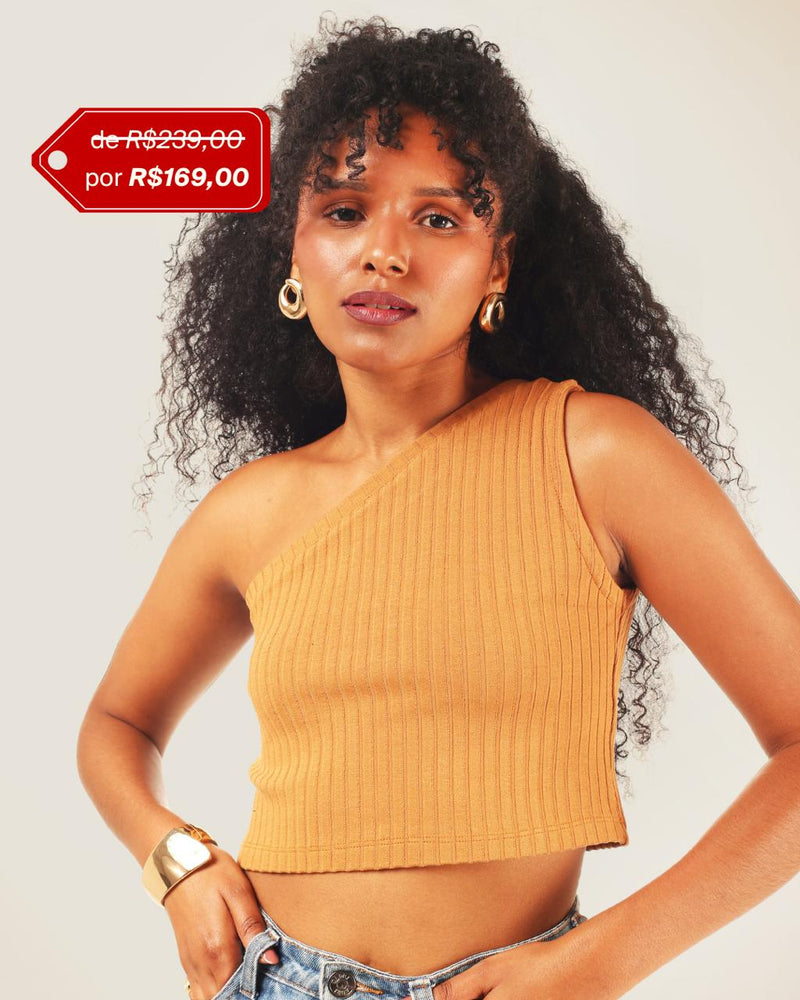 Cropped Um Ombro em Malha Canelada Camel | Rubi